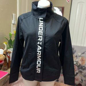 Under armour full zip, size small. Recovery technology.